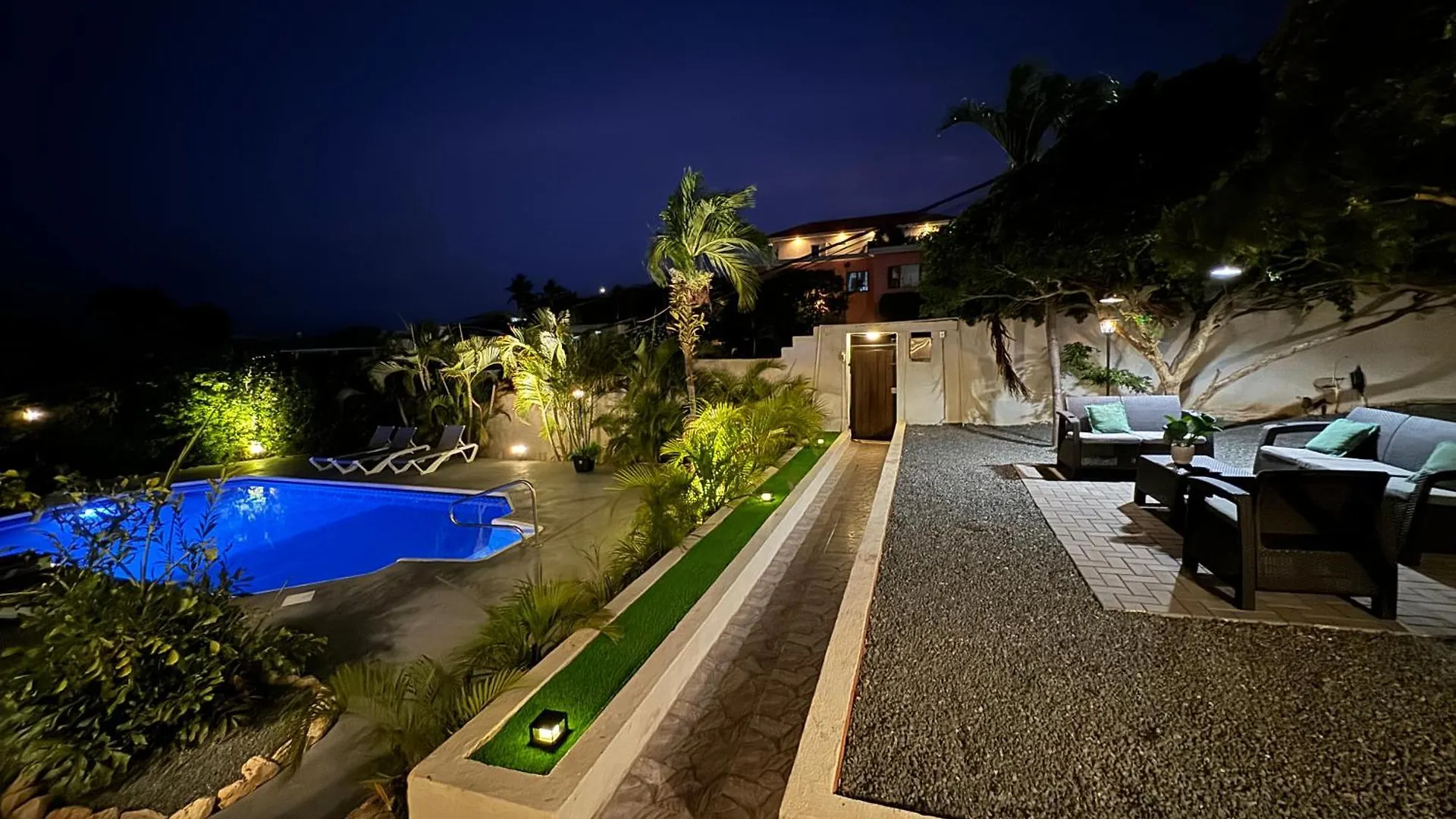 Villa Grand Jardin Ян-Тил