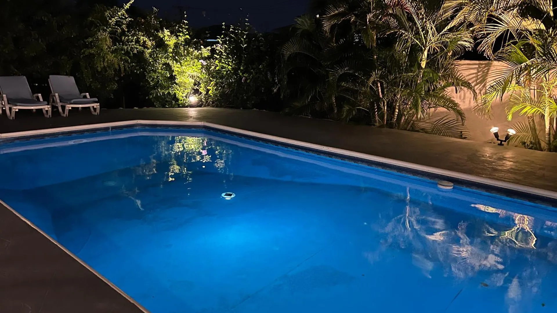 Villa Grand Jardin Jan Thiel 0*,