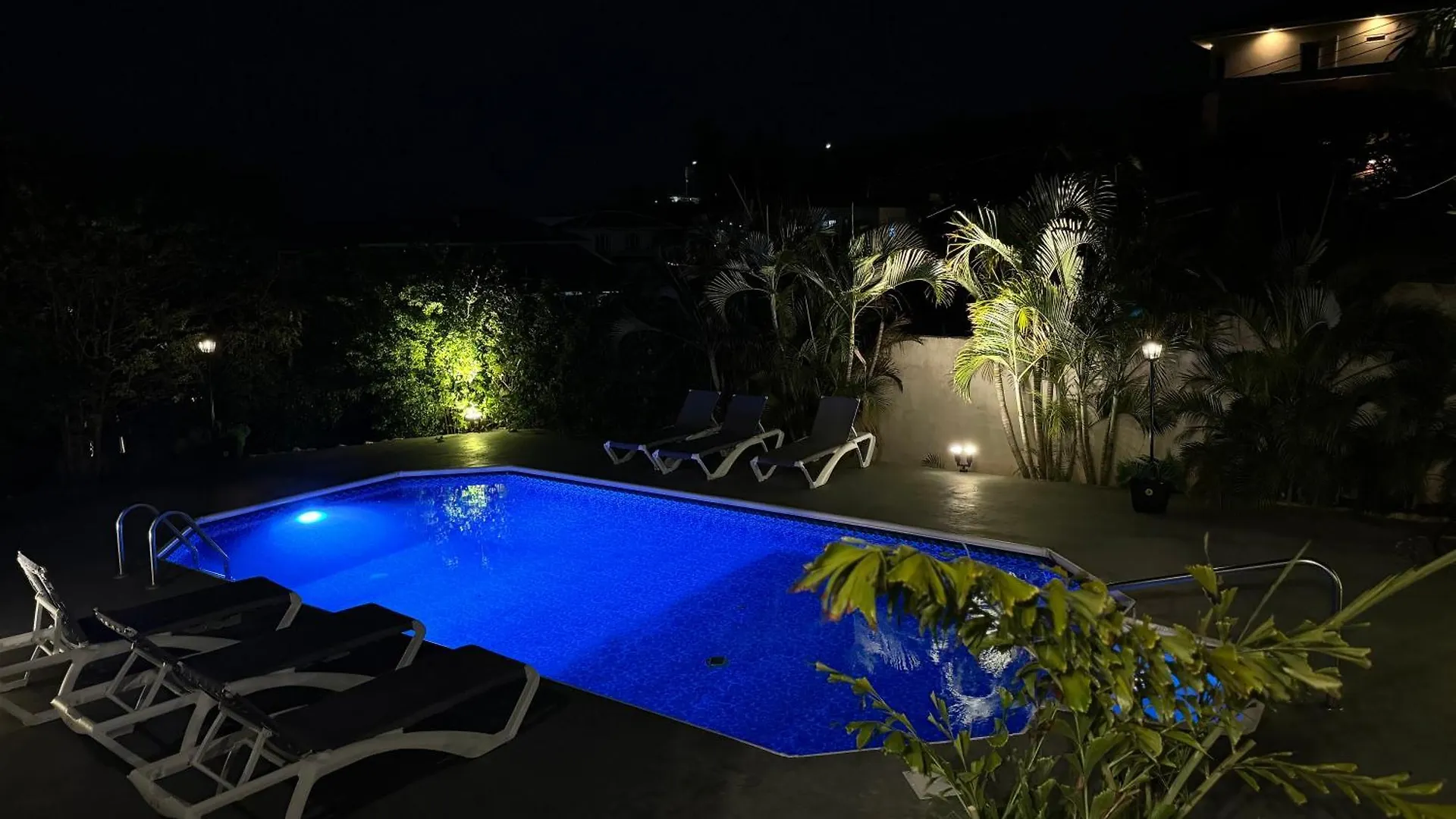 Villa Grand Jardin Jan Thiel